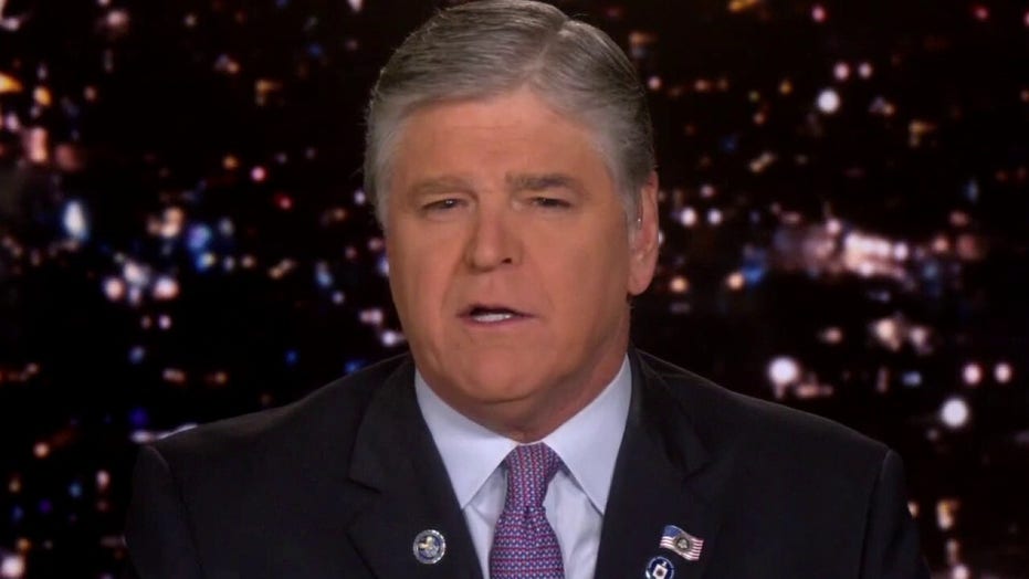 Hannity says Biden should have stood up for Manchin, Sinema: ‘Mob rule is never part of the process’