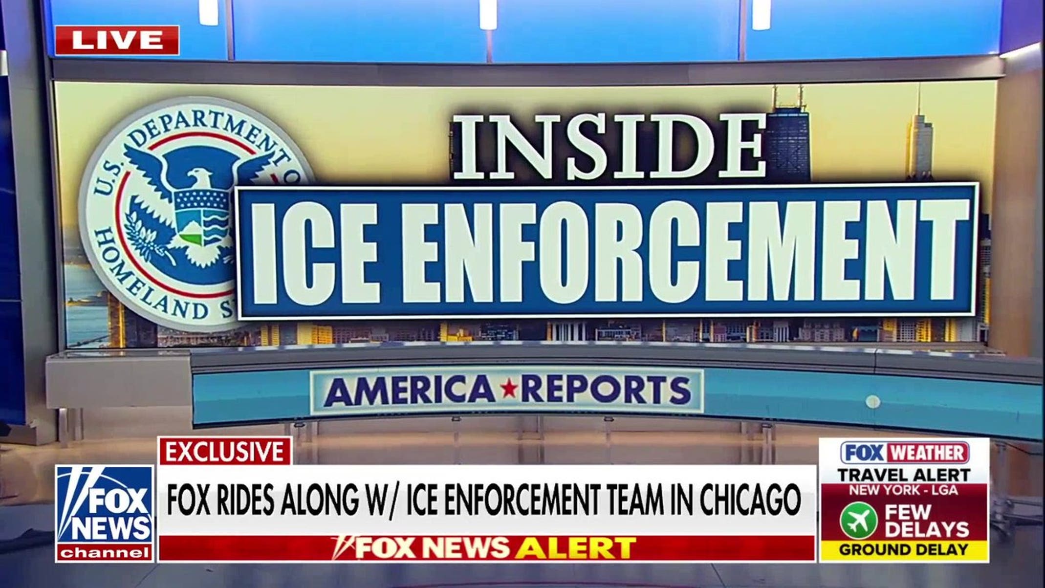 ICE enforcement team conducts immigration arrests in Chicago