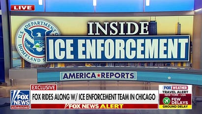 ICE enforcement team conducts immigration arrests in Chicago