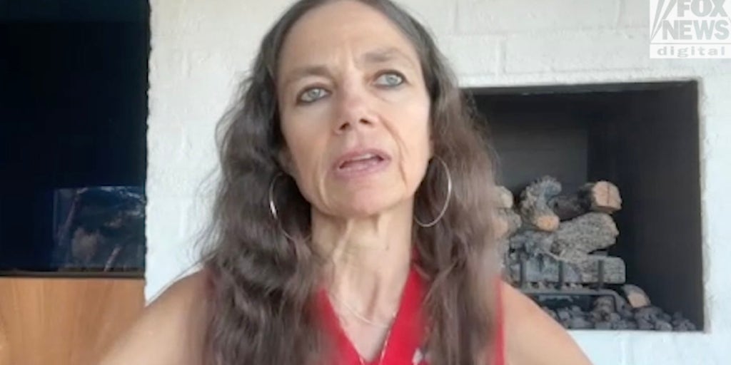 Justine Bateman reacts to Trump election win, says it feels like 'suffocating cloud' has been lifted