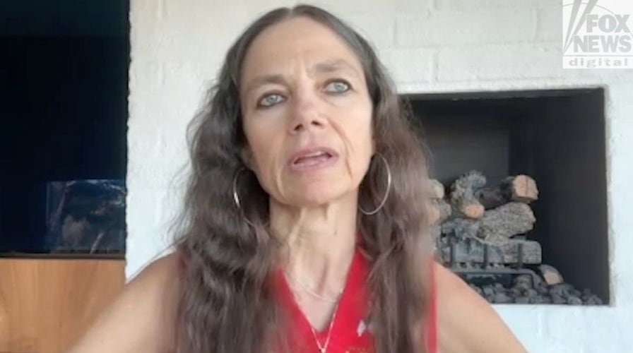 Justine Bateman reacts to Trump election win, says it feels like 'suffocating cloud' has been lifted