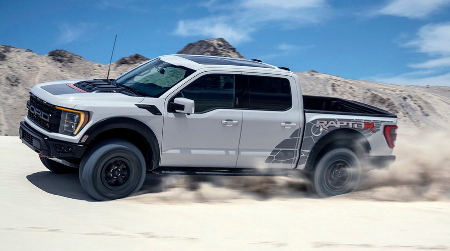Review The 2023 Ford F150 Raptor R is a monster muscle truck