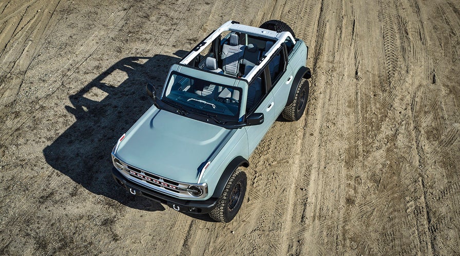2021 Ford Bronco SUV revealed with retro styling and off-road tech