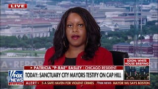 Chicago resident blasts sanctuary mayors for defending 'harmful' migrant policies  - Fox News