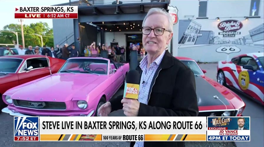 Steve Doocy explores vintage cars in small Kansas town ahead of America250