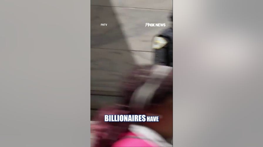 May Day agitators ARRESTED after chaining themselves to NYSE