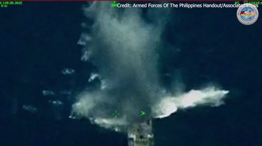  US, Philippines sink mock enemy ship