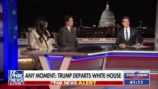 Democrats have a choice: ‘sit down’ or ‘stand up’ for the American people, podcast host says