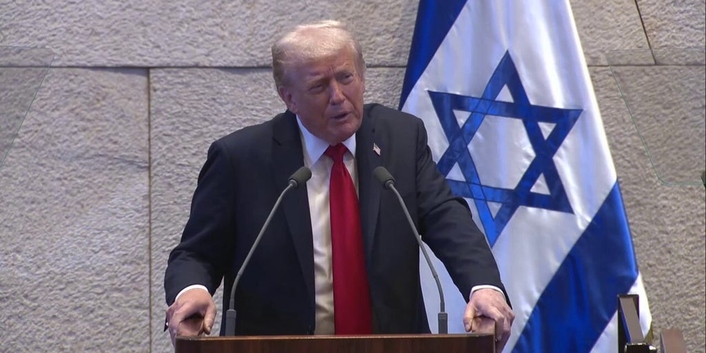 Trump heralds 'golden age of the Middle East'