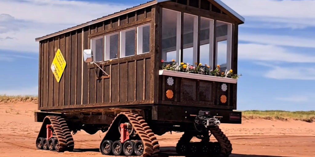 'CyberGuy': Off-road tiny house on track for big things
