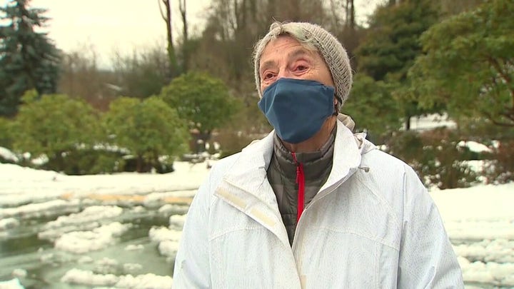 90-year-old Seattle woman walks 6 miles in snow to secure COVID vaccine appointment 