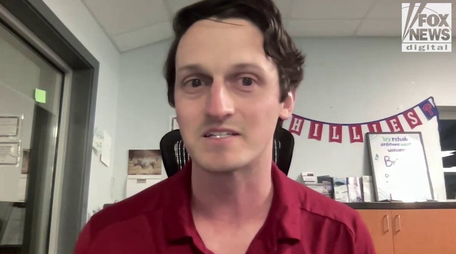 Doctor of physical therapy explains why Joe Burrow's turf toe could cost him the season