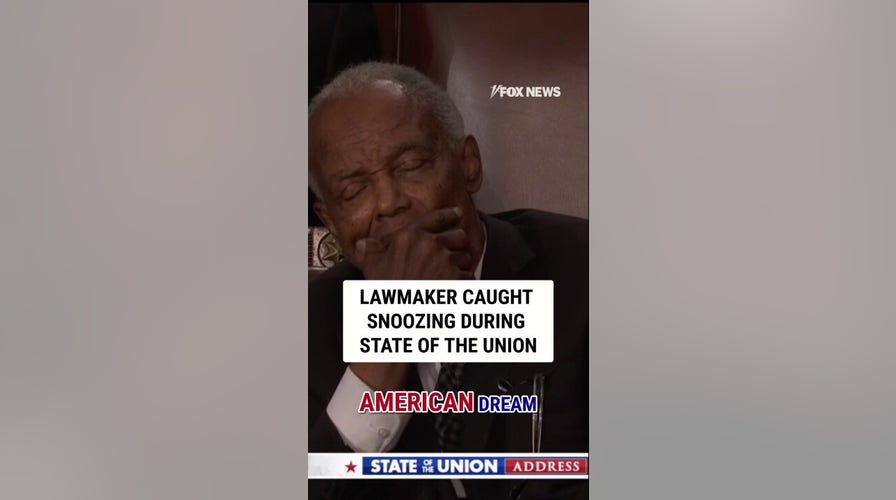 CAUGHT ON CAMERA: Lawmaker caught taking a nap at State of the Union