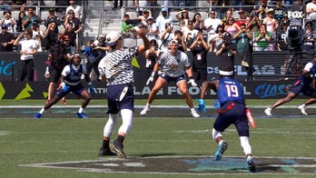 Tom Brady finds Rob Gronkowski for two-point conversion vs. Team USA in Flag Football Classic