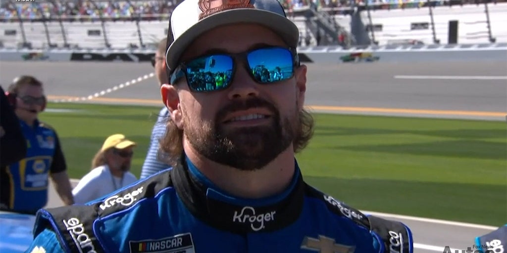 Ricky Stenhouse Jr. Wins Daytona 500 Pole Position | Fox News Video