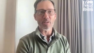 Jeffrey Donovan finds it 'less challenging' to raise kids in Colorado