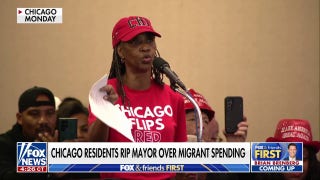 Chicago Mayor Johnson grilled by residents at 'chaotic' meeting: 'Your fault' - Fox News