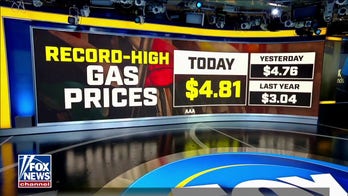 Gas prices hit new record high, Musk is concerned about trajectory of economy