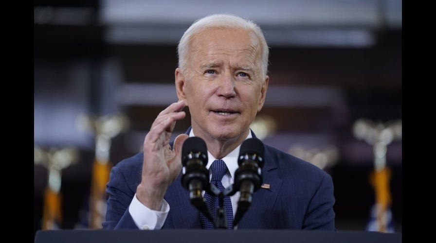 Lawrence Jones: Biden admin needs to work on messaging on handouts to migrants