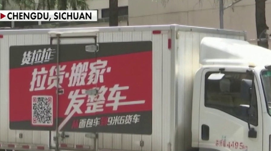 Moving trucks spotted at US consulate in Chengdu