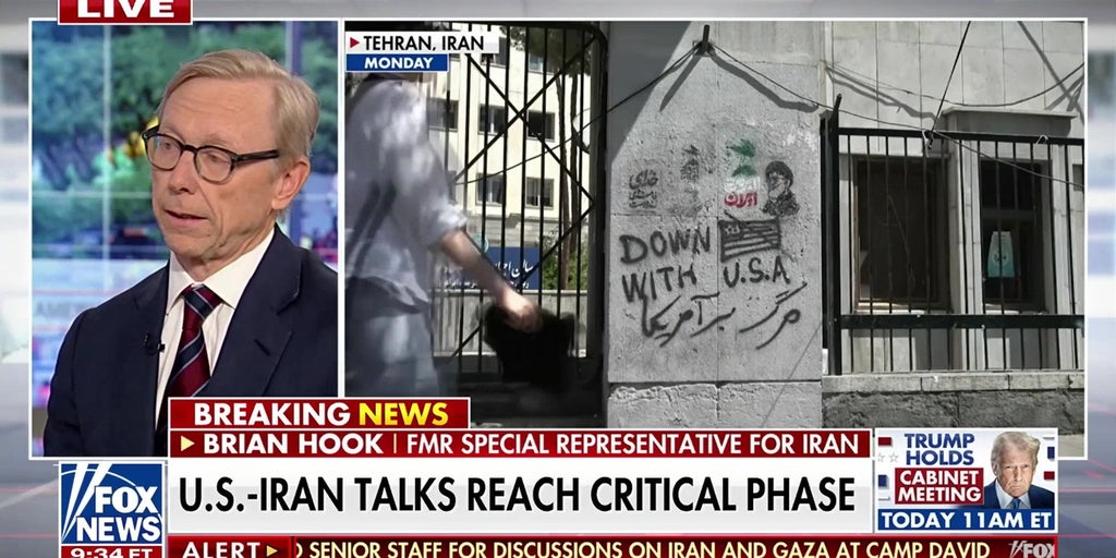 Iran restores internet as US talks progress