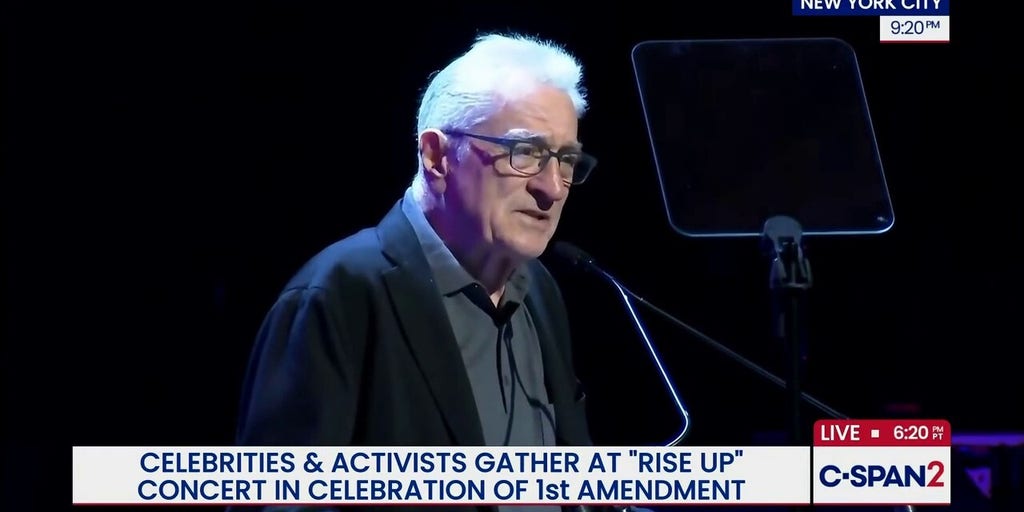 Robert De Niro claims he can't love a country led by President Trump