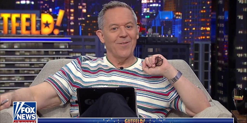 'Gutfeld!' roasts Sydney Sweeney's bathwater soap