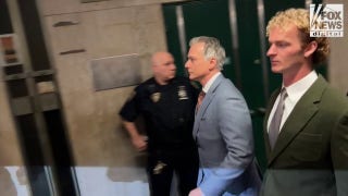 Daniel Penny arrives at the Manhattan Criminal Courthouse - Fox News