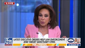 Judge Pirro calls for judge to 'lose robe' over helping migrant evade ICE