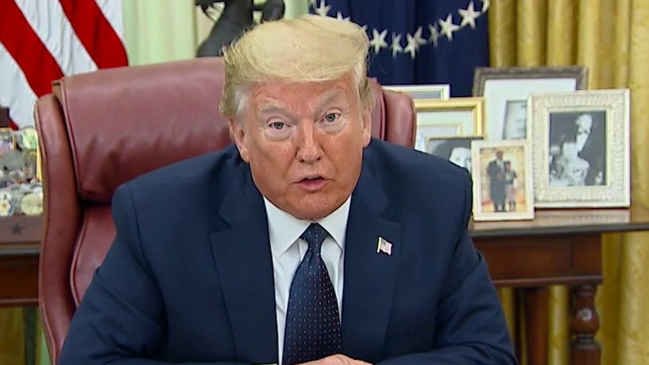 Twitter Censors Trump S Minneapolis Tweet For Glorifying Violence
