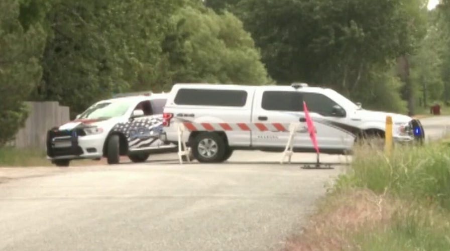 Connecticut state police search a property in connection to the Jennifer Dulos investgation