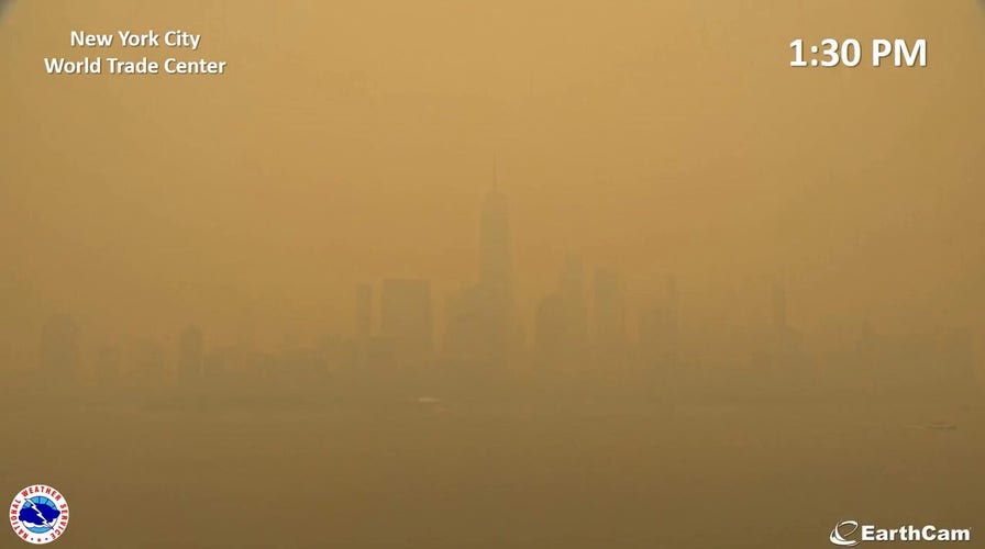 Time-lapse video shows wildfire smoke from Canada consuming New York City