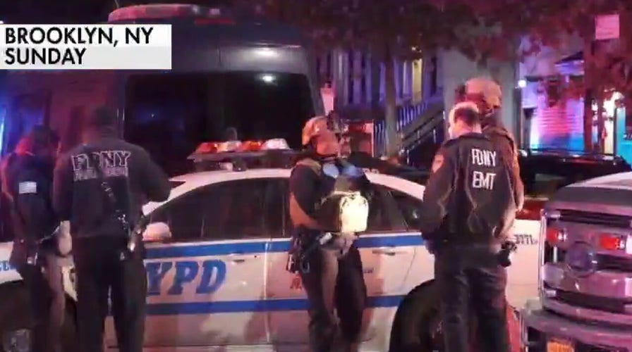 2 NYPD officers shot in Brooklyn, dramatic video shows