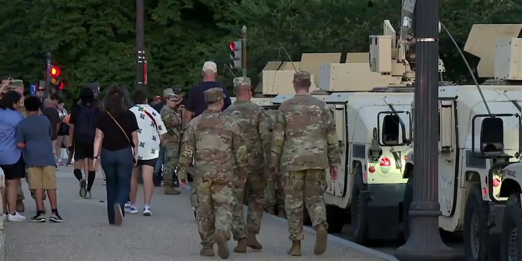 National Guard troops seen in DC amid Trump crackdown on crime in capital