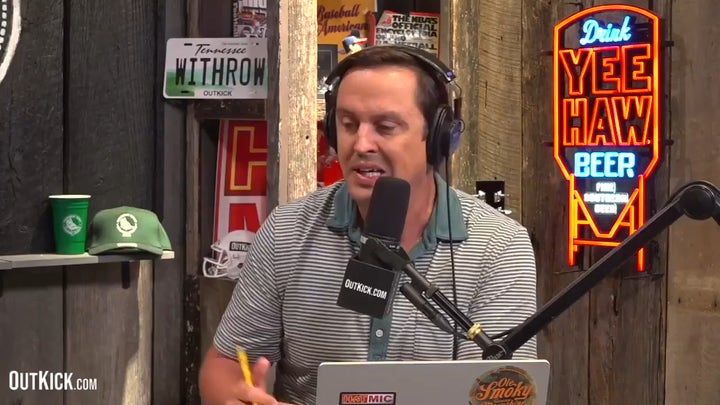 Chad Withrow no se cree la teoría de que Chris fuera despedido por el comentario sobre Russini | OutKick Mic