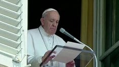 Pope urges priests to visit those suffering from coronavirus