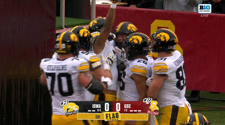 Gronowski floats it successful the endzone connecting with Dayton Howard for an aboriginal Iowa lead