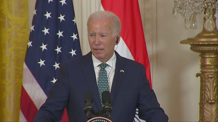 Biden kitart amellett, hogy "diktátornak" nevezi Hszi-t, miután a megjegyzés feldühítette Kínát