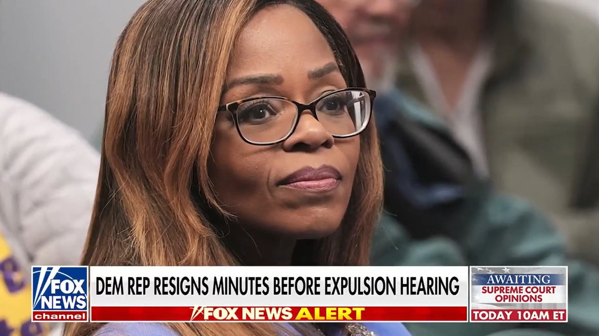 House ethics probes mount as Democrat rep resigns, GOP rep faces expulsion vote