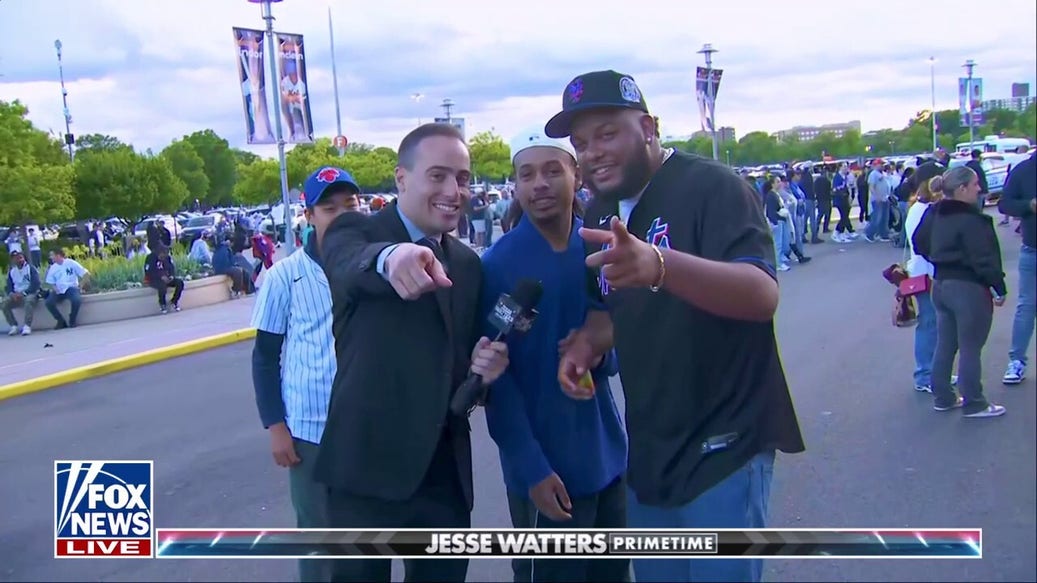 ‘Jesse Watters Primetime’ talks to baseball fans at Subway Series