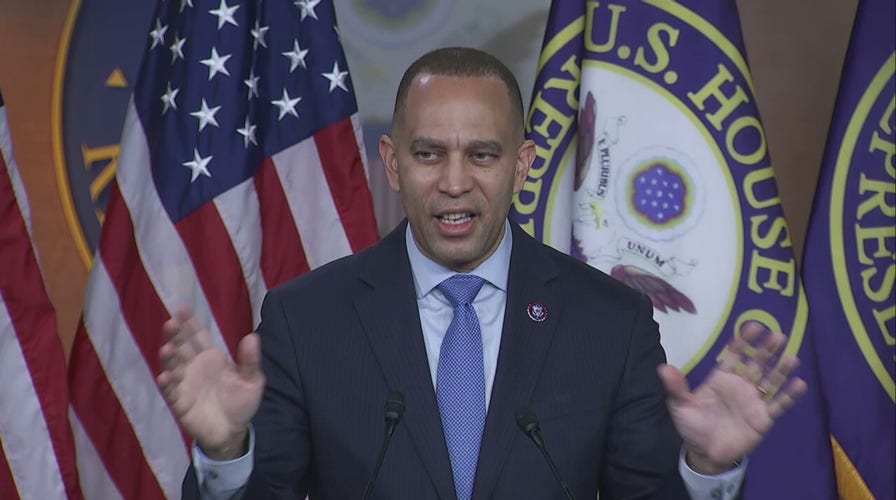 Jeffries says Trump running 'low-energy' campaign for president