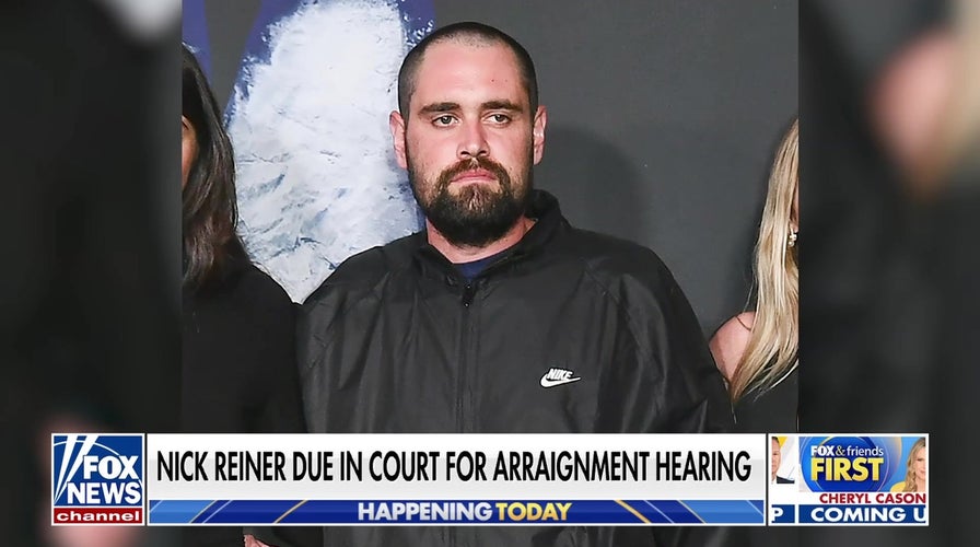 Nick Reiner's defense team 'has their hands full' with insanity argument, legal expert says