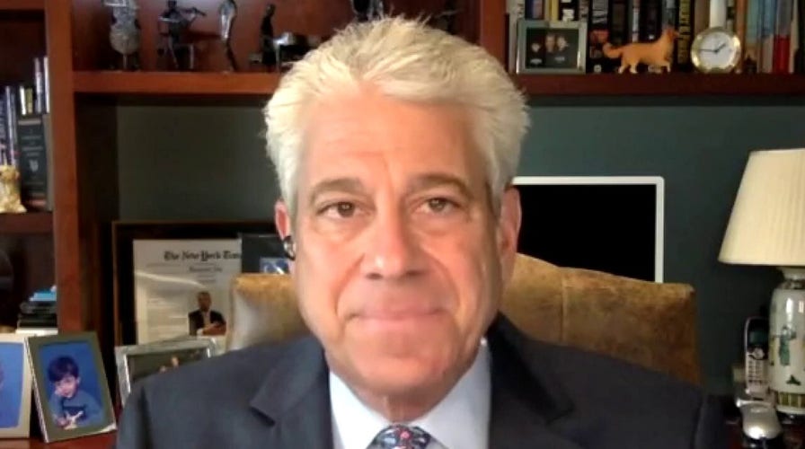 US economy on 'shaky footing': Mitch Roschelle