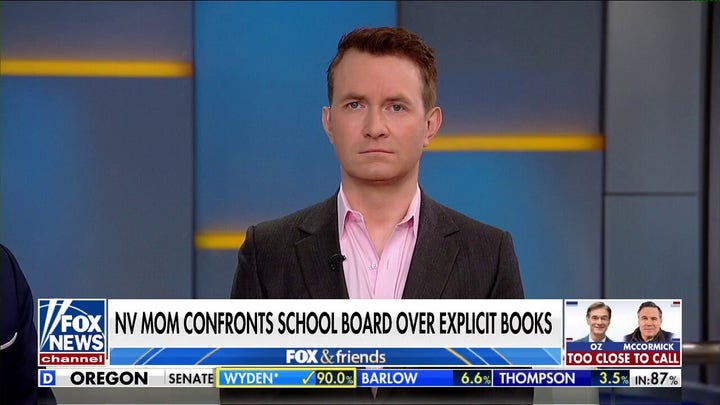 Murray slams school board for cutting off mom exposing graphic book: 'Any excuse other than accountability'