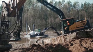 US armored vehicle pulled out of Lithuanian swamp - Fox News