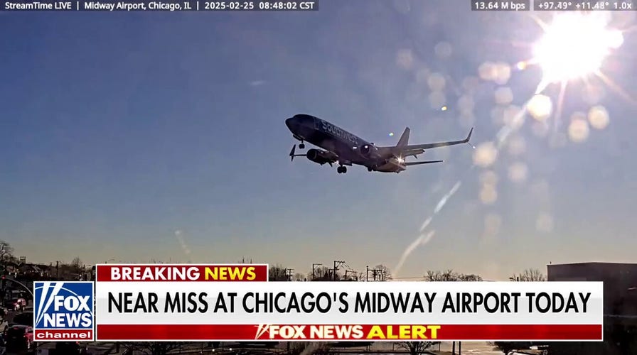 Southwest jet nearly collides with private plane on Chicago runway