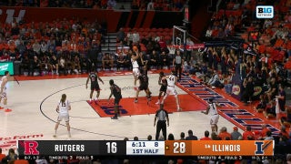 Keaton Wagler sinks and-1 jumper, extending Illinois' lead over Rutgers