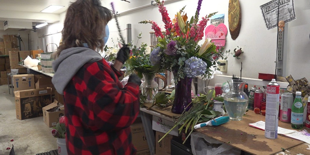 COVID19 wilts floral industry, florists hopeful to make Mother's Day