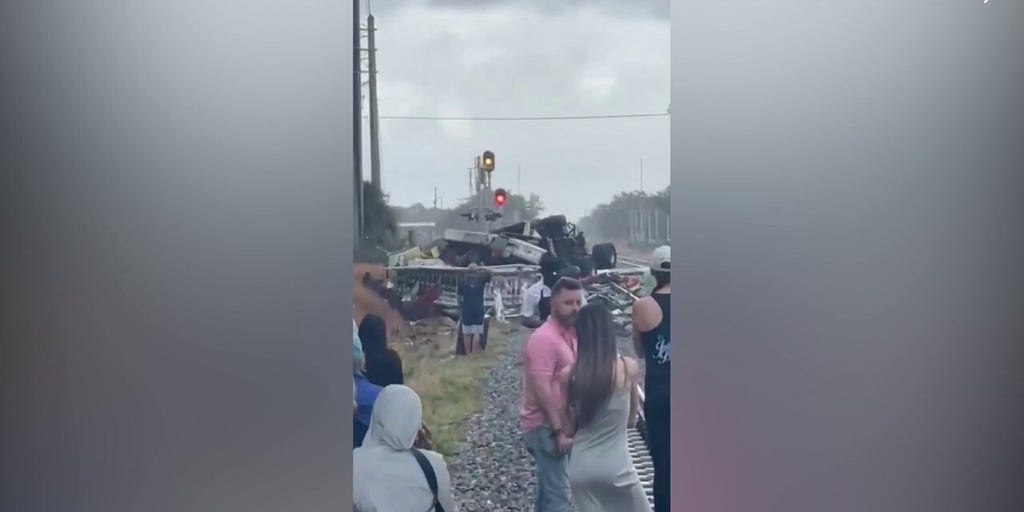 Florida train crashes into fire truck, causing injuries