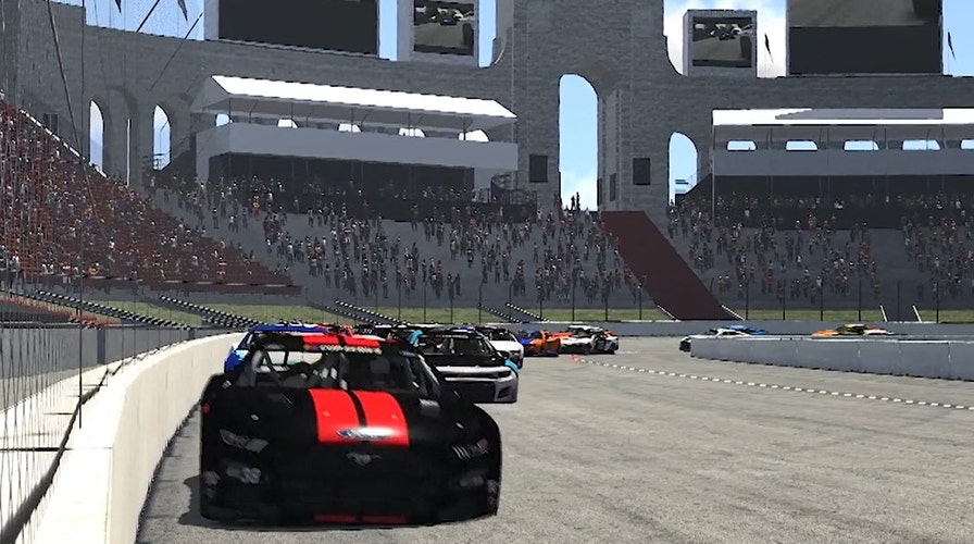 NASCAR racing at L.A. Coliseum in 2022